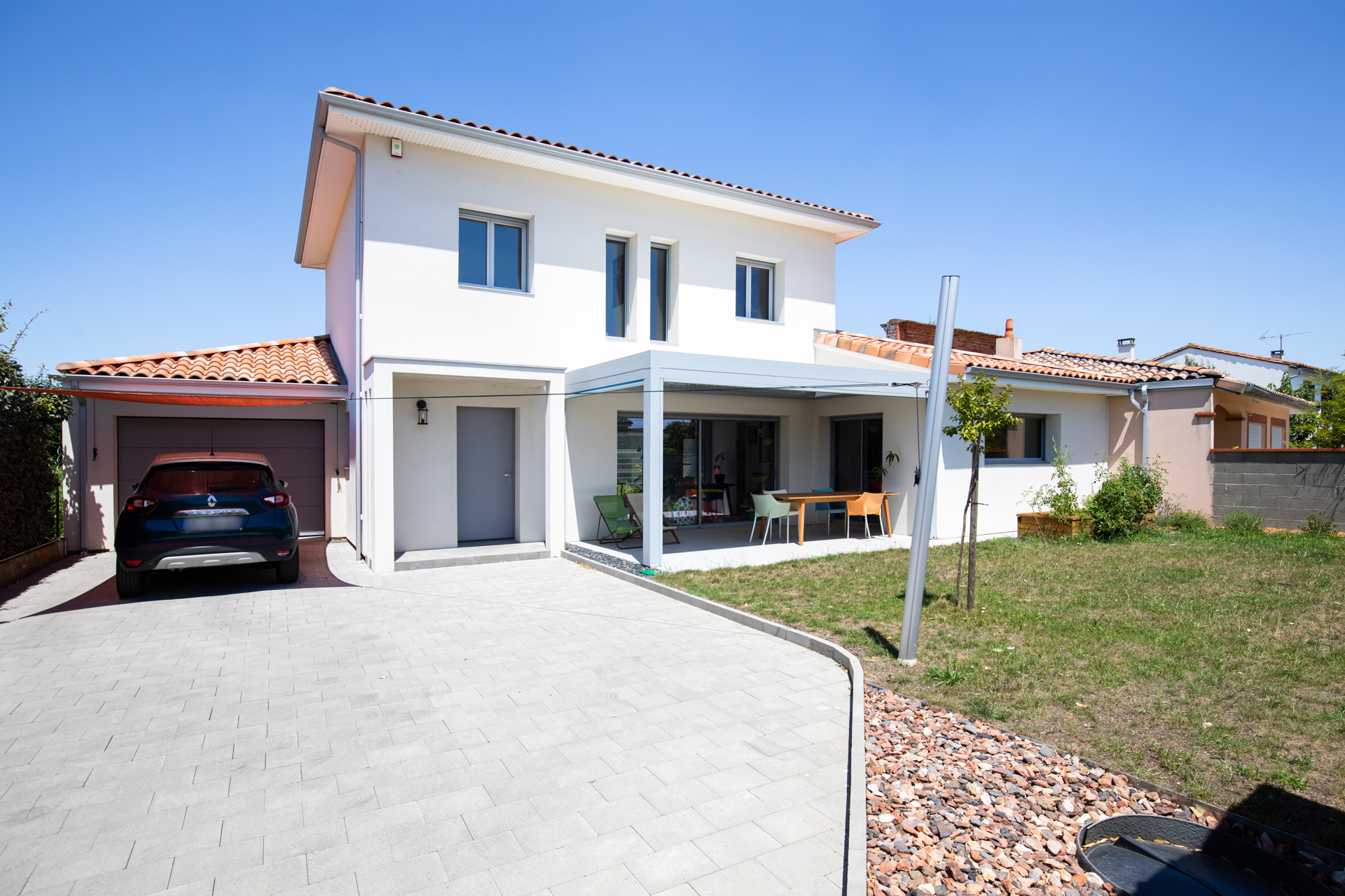 Maison individuelle toulouse-constructeur-toulouse-maison-pergola bioclimatique